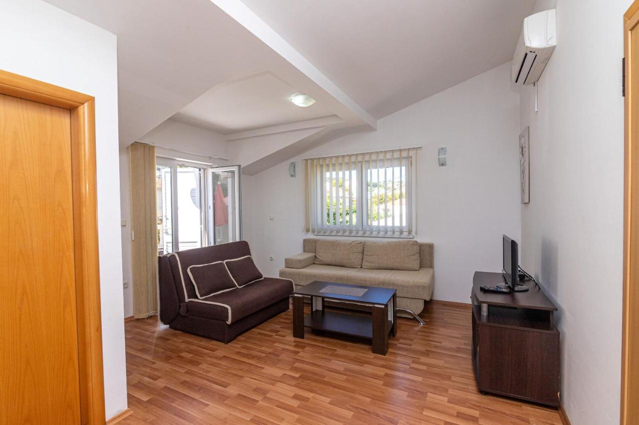 Apartments Janja Trogir Luaran gambar