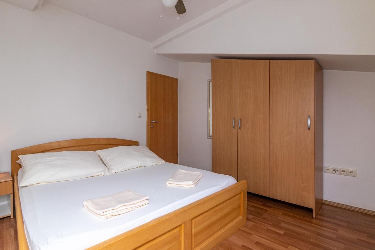 Apartments Janja Trogir Luaran gambar